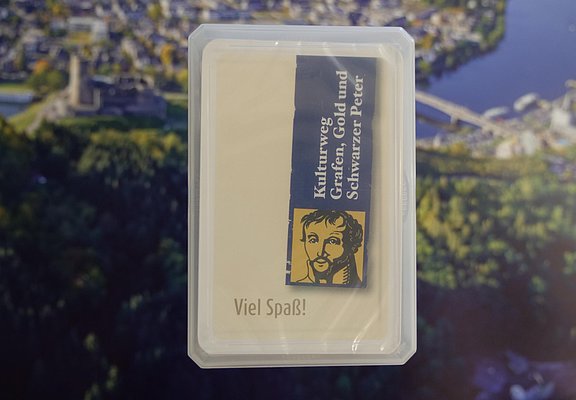 Kartenspiel - Grafen, Gold und schwarzer Peter