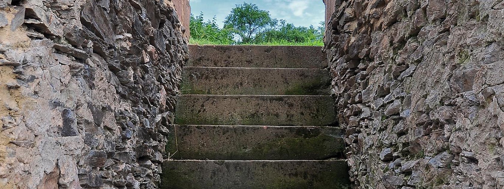 Treppe in den Garten
