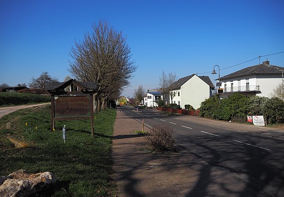 Ortseingang nach Longkamp