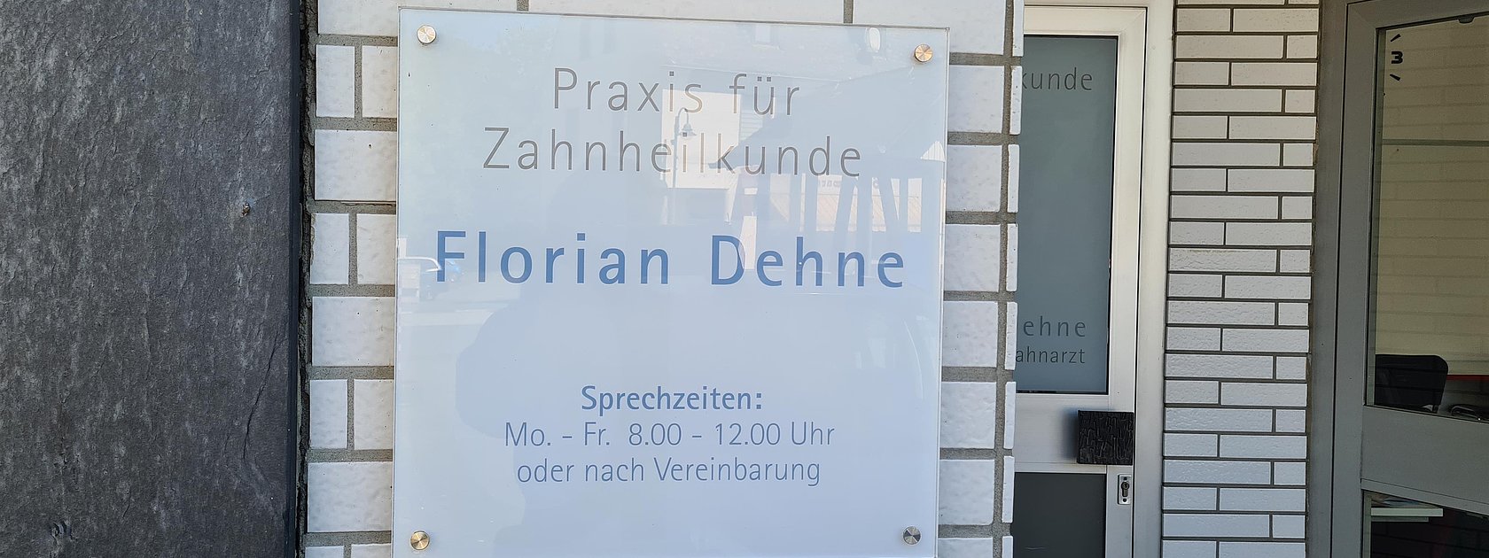 Zahnarzt Florian Dehne