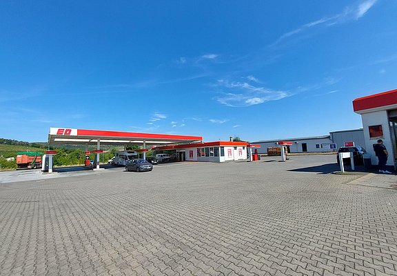 Noviand_ED-Tankstelle