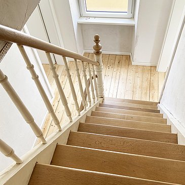 AlteHolztreppe
