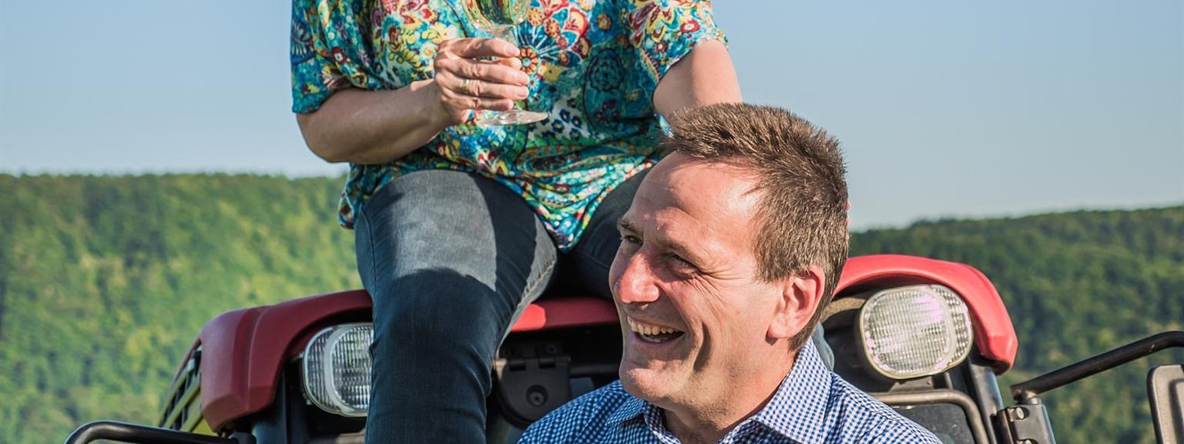 Winzer des Weingutes Zisch