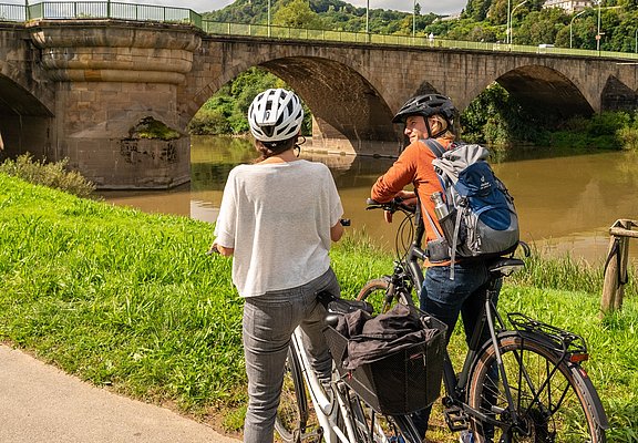 Römerbrücke am Zurlaubener Moselufer