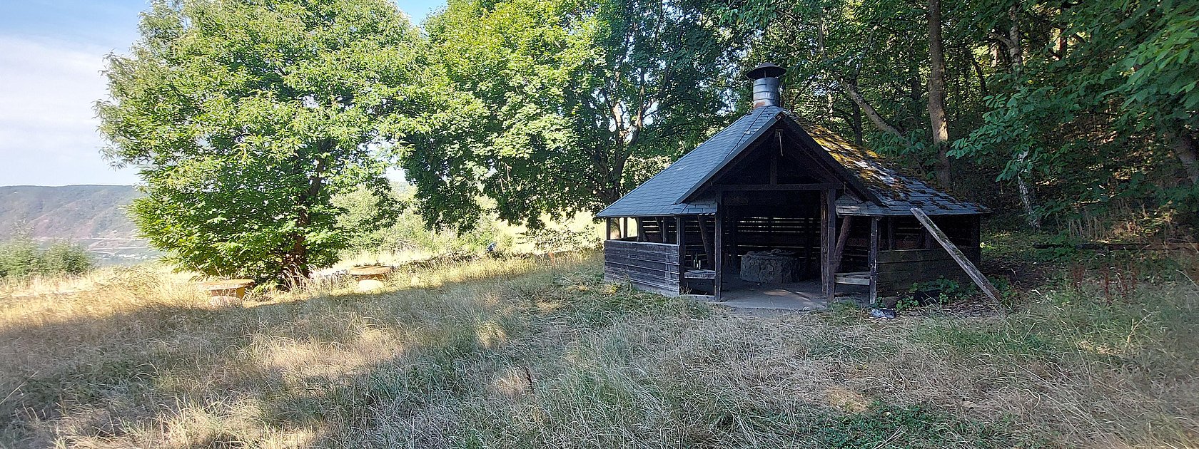 Minheim_Schutzhütte_Em_Kreschelenkamp