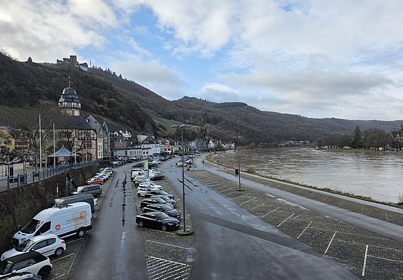 Parkplatz Süd Moselufer Bernkastel