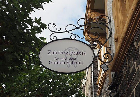 Zahnarztpraxis Dr. med. G. Schmitt 2