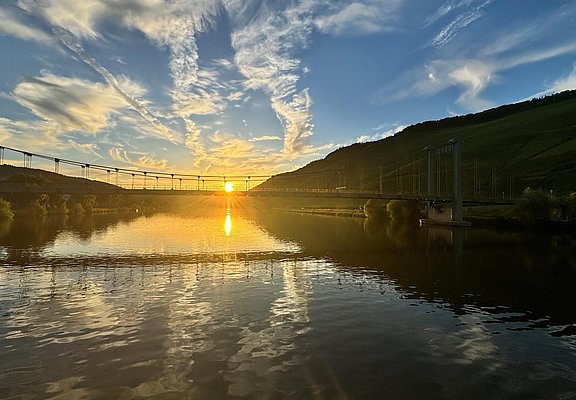 Schifffahrt am Abend