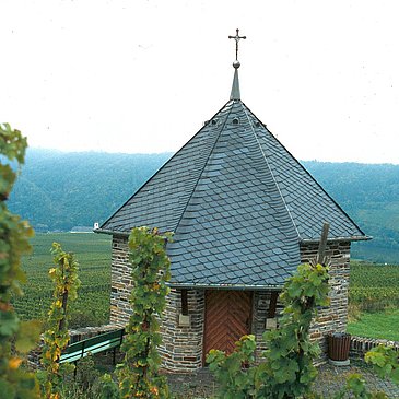 Pestkapelle in den Weinbergen