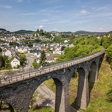 Viadukt am Maare-Mosel-Radweg