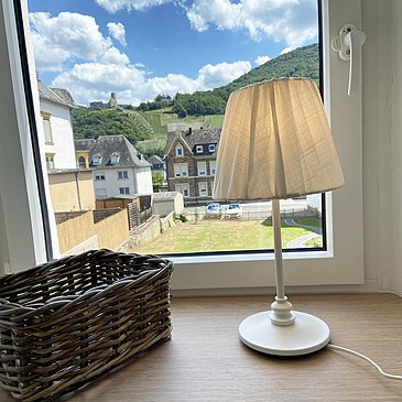 BurgblickausdemKüchenfenster