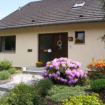 Hausansicht Sommer