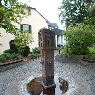 Brunnen in Lösnich