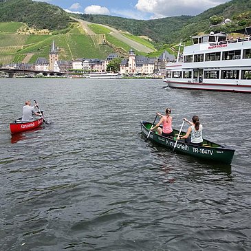 Sport_Mosel_Sommer_Perso_Schiff_Weinberg_Bernkaste