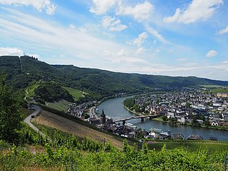 Aussichtsplattform oberhalb von Bernkastel