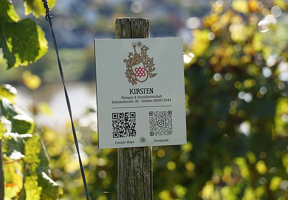 Weingut Kirsten Weinbergsschild