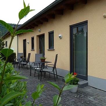 Terrasse Zimmer Dornfelder / Riesling