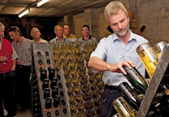 Rütteln der Flasche