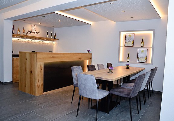 Vinothek Weingut Birnfeld