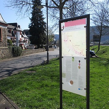 Startpunkt der Wanderung gegenüber des Deutschherrenhofs