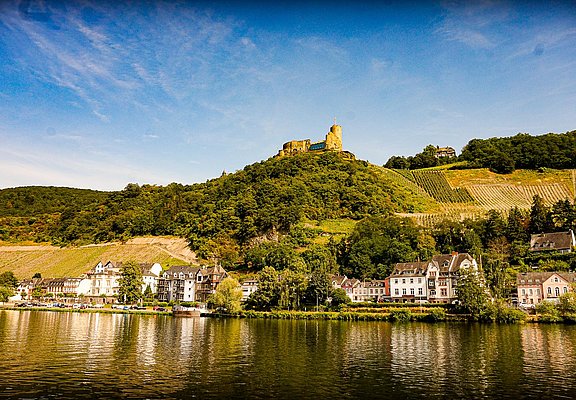 Burg Landshut Moselansicht