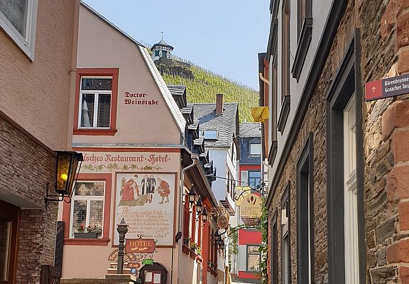 Weg durch die Hebegasse