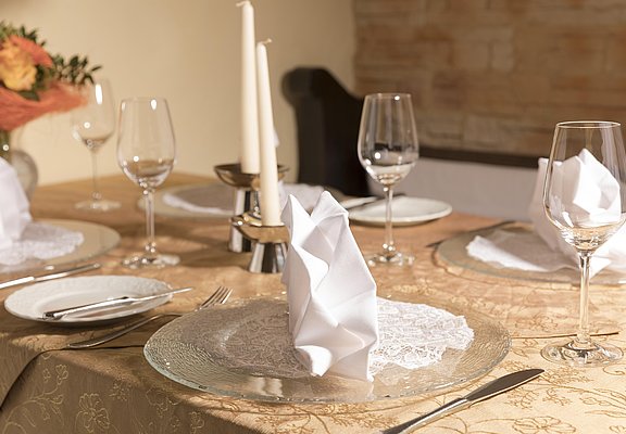 Gedeckter Tisch Rotisserie Royale