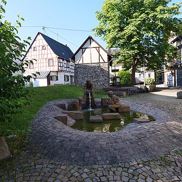 Goldgräberbrunnen Bernkastel-Kues - Andel